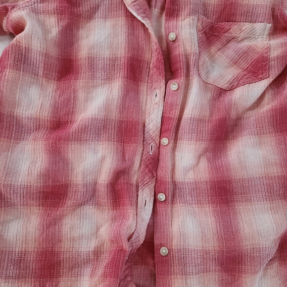 Pink and white plaid long sleeve button up shirt size medium - Picture 2 of 6